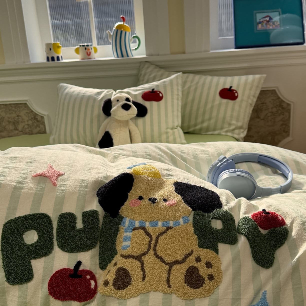 91家纺网 家纺一手货源 找家纺 曼町家居 2026春夏全棉纯棉水洗棉毛巾绣四件套 噗噗狗