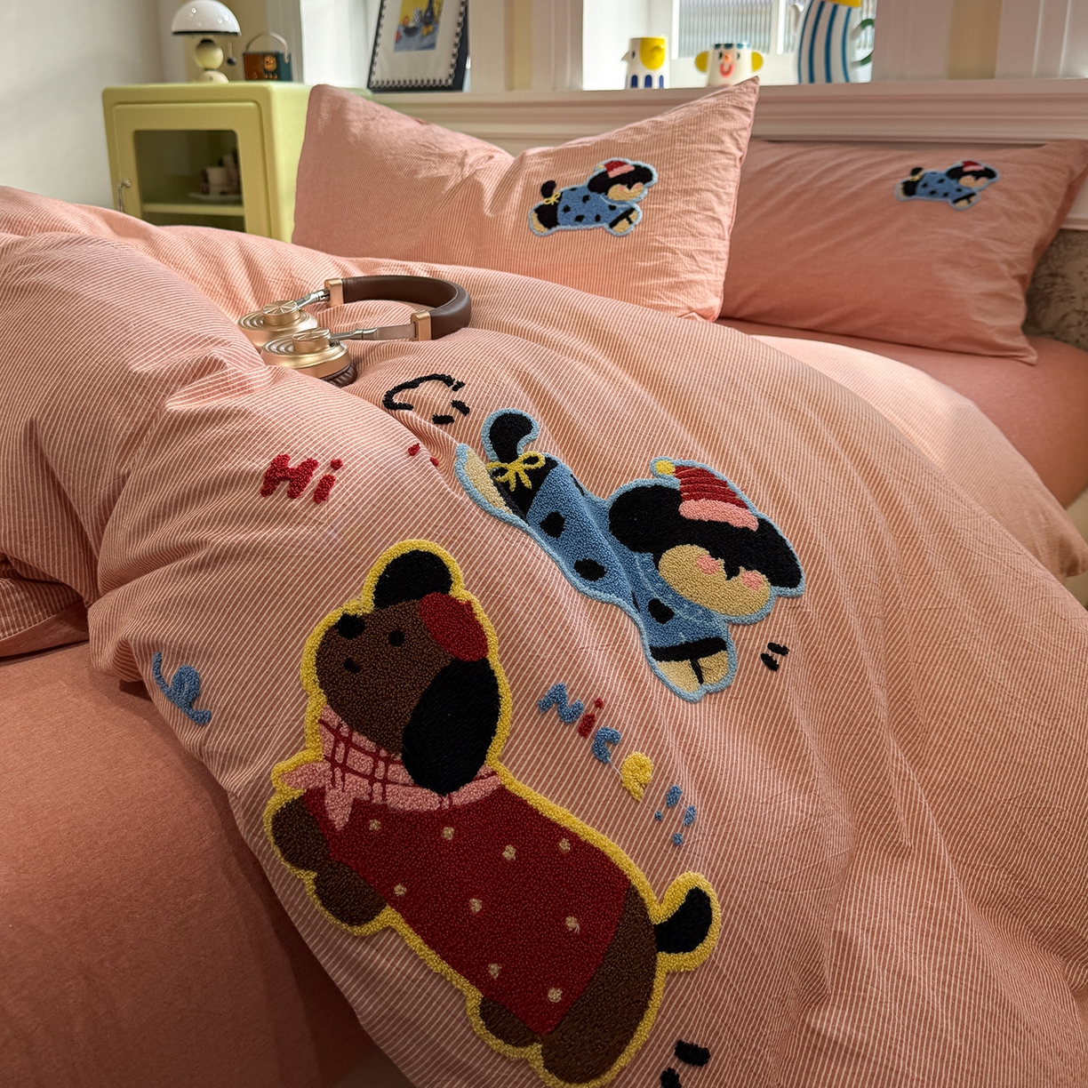 91家纺网 家纺一手货源 找家纺 曼町家居 2026春夏全棉纯棉水洗棉毛巾绣四件套 汪达达