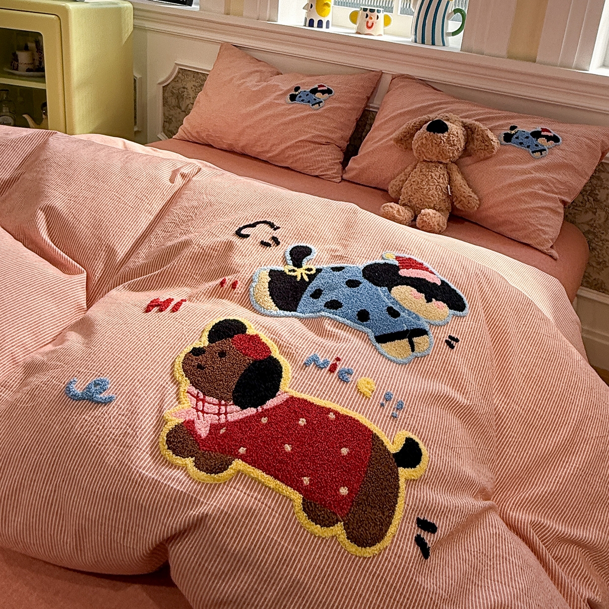 91家纺网 家纺一手货源 找家纺 曼町家居 2026春夏全棉纯棉水洗棉毛巾绣四件套 汪达达