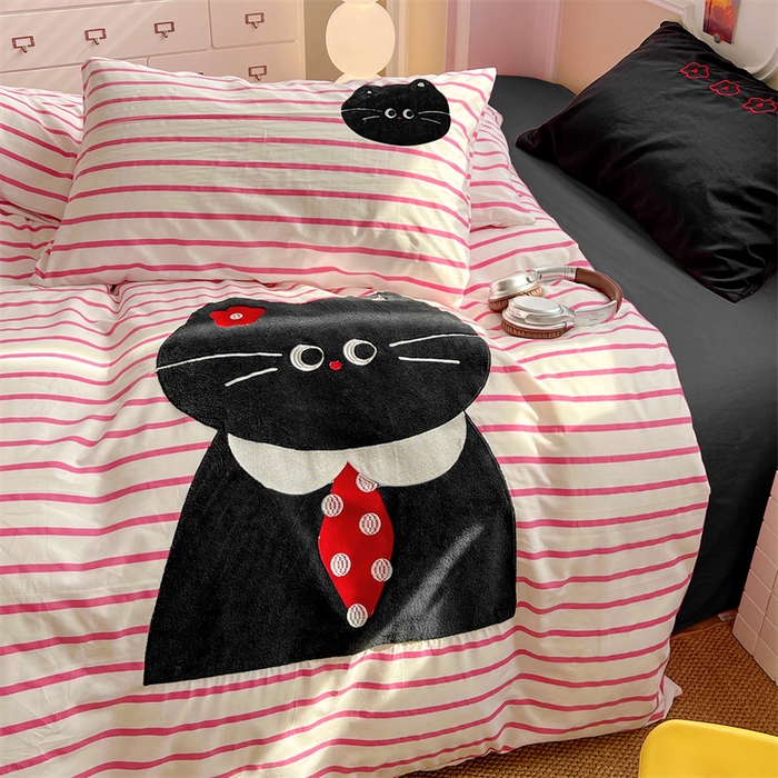 91家纺网 家纺一手货源 找家纺 （总）繁花家居 2026新款云感泡芙棉邹邹木棉可爱童趣贴布绣毛巾绣四件套