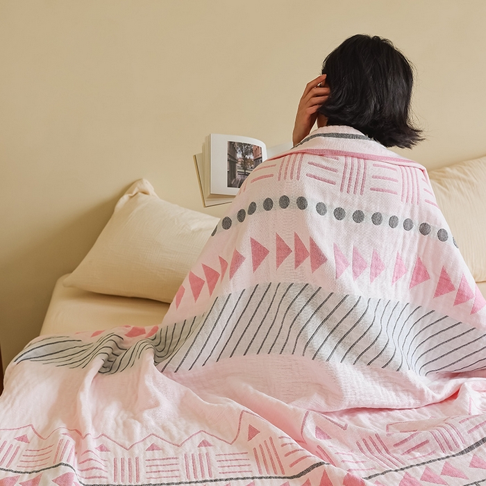 91家纺网 家纺一手货源 找家纺 朴尔家纺-毛巾被 2026新款西部民族风全棉纯棉三层纱布毛巾被-朴尔经典款常年备货 麦卡西-粉