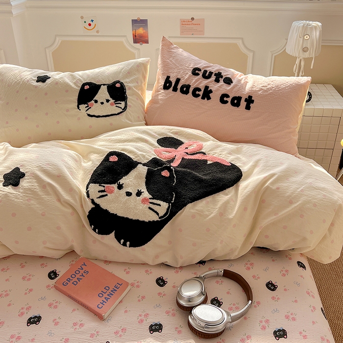 91家纺网 家纺一手货源 找家纺 繁花家居 2026新款云感泡芙棉邹邹木棉可爱童趣贴布绣毛巾绣四件套 窝系猫