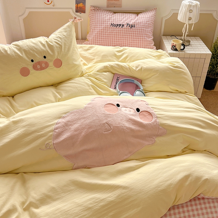 91家纺网 家纺一手货源 找家纺 繁花家居 2026新款云感泡芙棉邹邹木棉可爱童趣贴布绣毛巾绣四件套 小粉猪