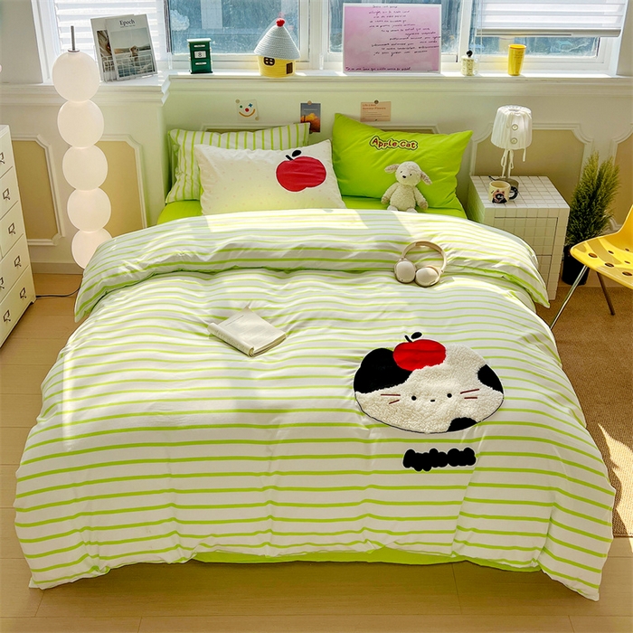 91家纺网 家纺一手货源 找家纺 繁花家居 2026新款云感泡芙棉邹邹木棉可爱童趣贴布绣毛巾绣四件套 小胖球