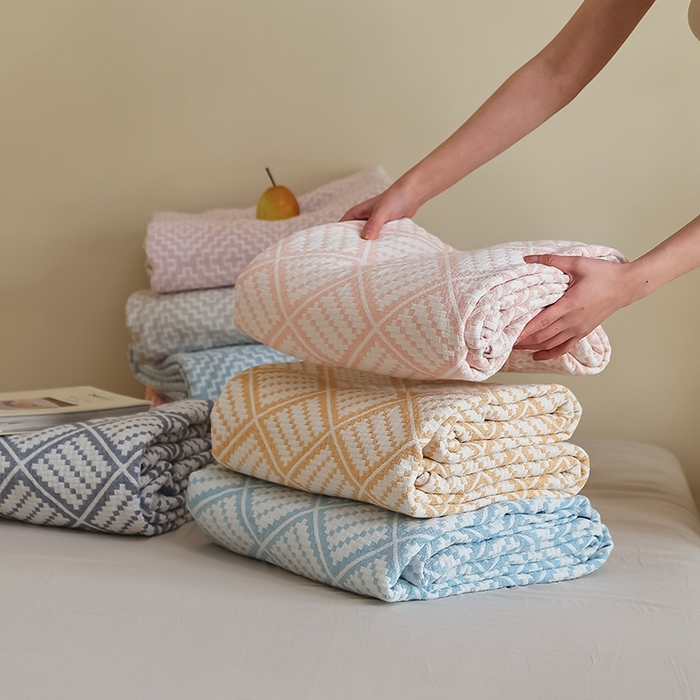 91家纺网 家纺一手货源 找家纺 朴尔家纺-毛巾被 2026新款格调简约风全棉纯棉三层纱布毛巾被-朴尔经典款常年备货 组合图仅供展示