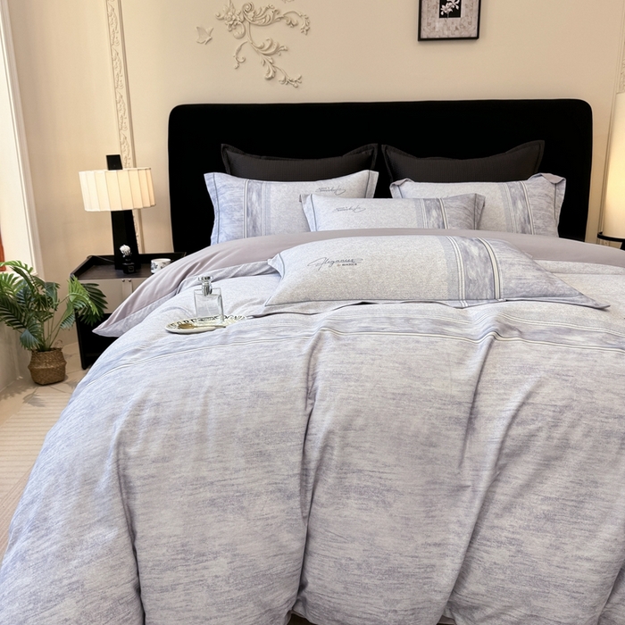 91家纺网 家纺一手货源 找家纺 优迈 2026新款全棉纯棉磨毛数码印花四件套 枕月织梦-紫