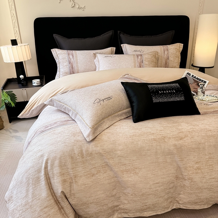 91家纺网 家纺一手货源 找家纺 优迈 2026新款全棉纯棉磨毛数码印花四件套 枕月织梦-黄