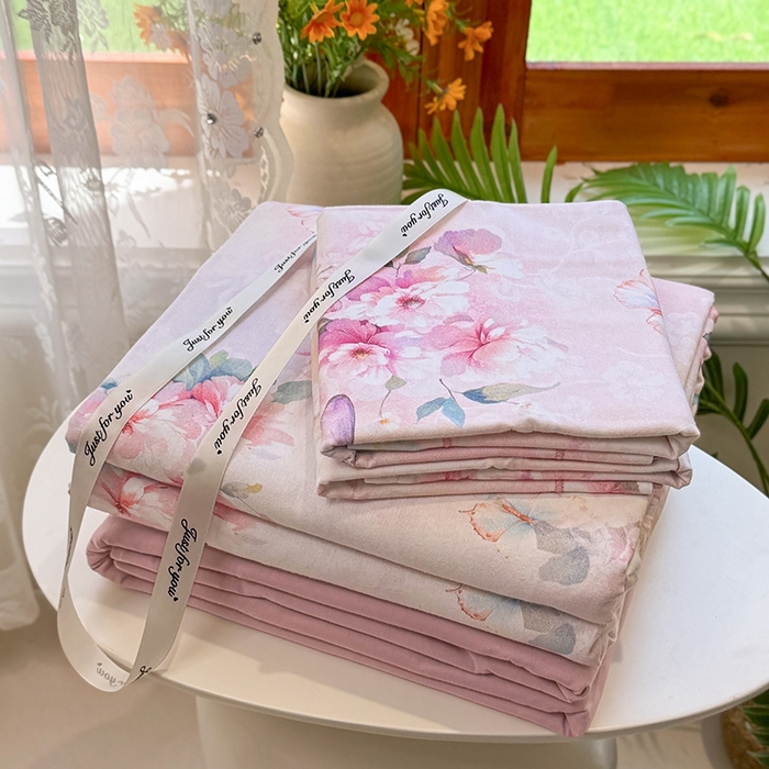 91家纺网 家纺一手货源 找家纺 优迈 2026新款全棉纯棉磨毛数码印花四件套 风止弦