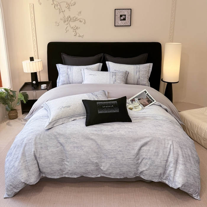 91家纺网 家纺一手货源 找家纺 优迈 2026新款全棉纯棉磨毛数码印花四件套 枕月织梦-紫