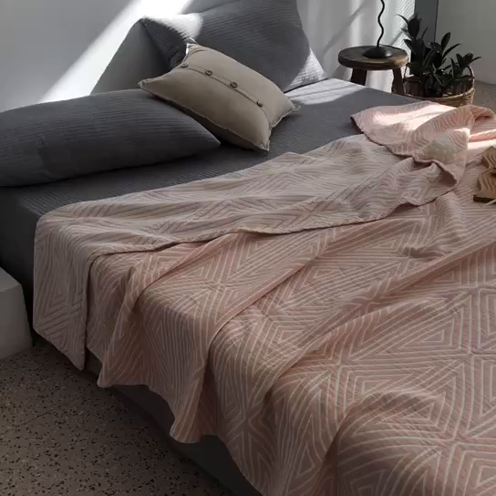 91家纺网 家纺一手货源 找家纺 朴尔家纺-毛巾被 2026新款格调简约风全棉纯棉三层纱布毛巾被-朴尔经典款常年备货 普韦布洛-粉