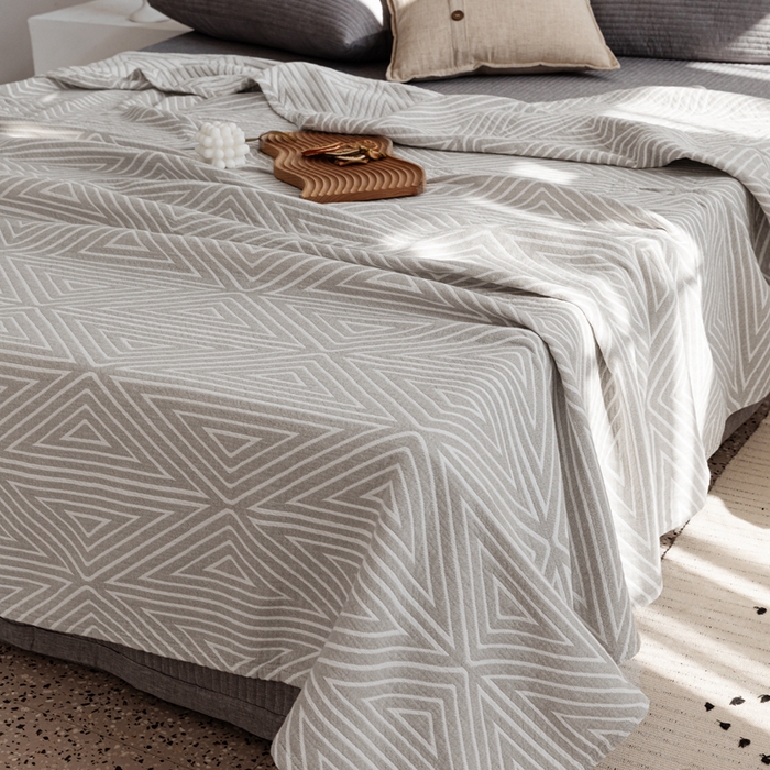 91家纺网 家纺一手货源 找家纺 朴尔家纺-毛巾被 2026新款格调简约风全棉纯棉三层纱布毛巾被-朴尔经典款常年备货 普韦布洛-浅灰