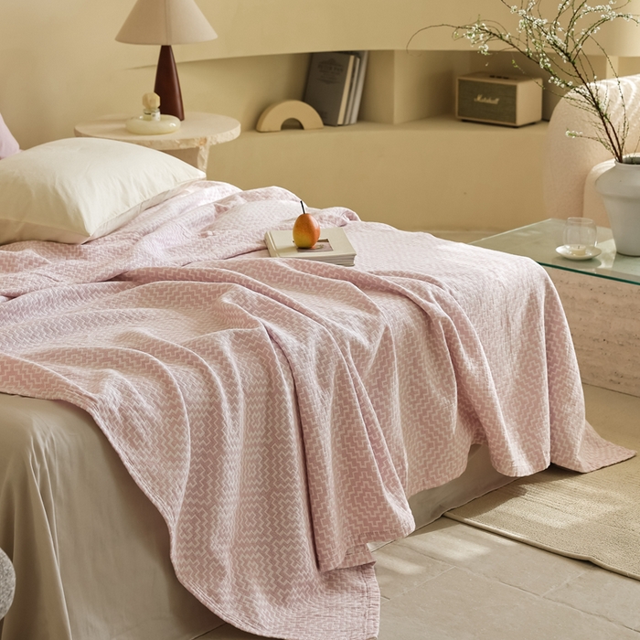 91家纺网 家纺一手货源 找家纺 朴尔家纺-毛巾被 2026新款格调简约风全棉纯棉三层纱布毛巾被-朴尔经典款常年备货 西西里-粉