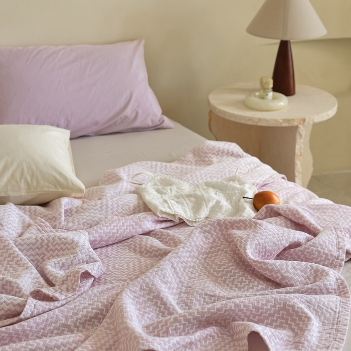 91家纺网 家纺一手货源 找家纺 朴尔家纺-毛巾被 2026新款格调简约风全棉纯棉三层纱布毛巾被-朴尔经典款常年备货 西西里-粉