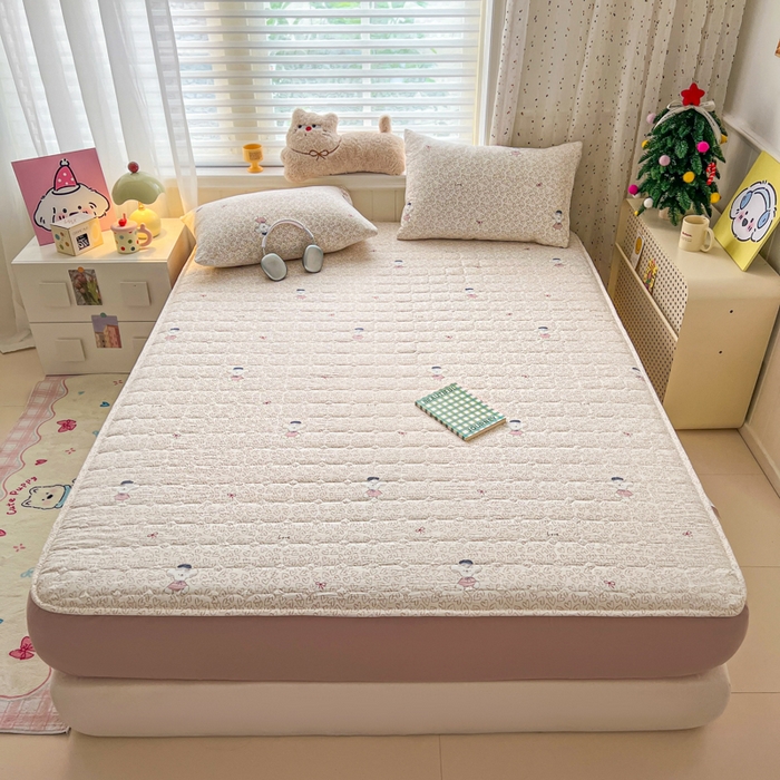 91家纺网 家纺一手货源 找家纺 赛丽雅 2026新款夹棉床笠三件套加厚床垫保护套 爱心狗狗