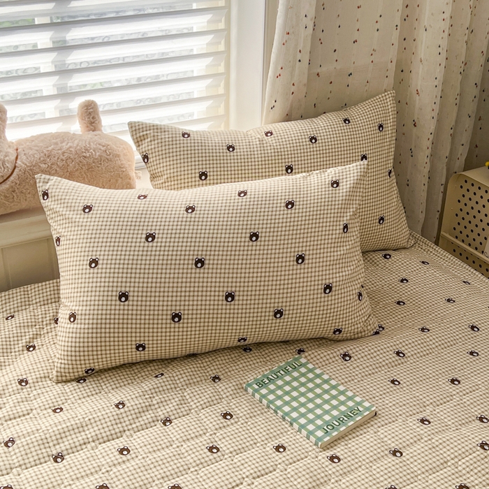 91家纺网 家纺一手货源 找家纺 赛丽雅 2026新款夹棉床笠三件套加厚床垫保护套 格子熊