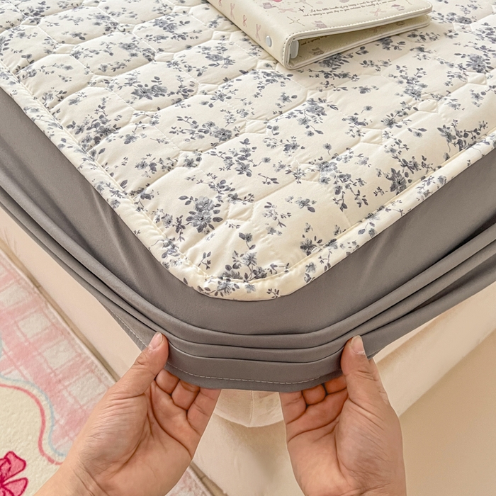 91家纺网 家纺一手货源 找家纺 赛丽雅 2026新款夹棉床笠三件套加厚床垫保护套 花枝棠