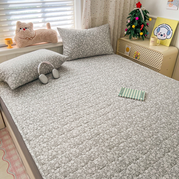 91家纺网 家纺一手货源 找家纺 赛丽雅 2026新款夹棉床笠三件套加厚床垫保护套 华茵春日