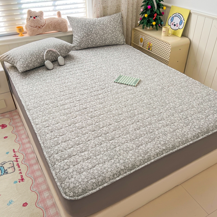 91家纺网 家纺一手货源 找家纺 赛丽雅 2026新款夹棉床笠三件套加厚床垫保护套 华茵春日