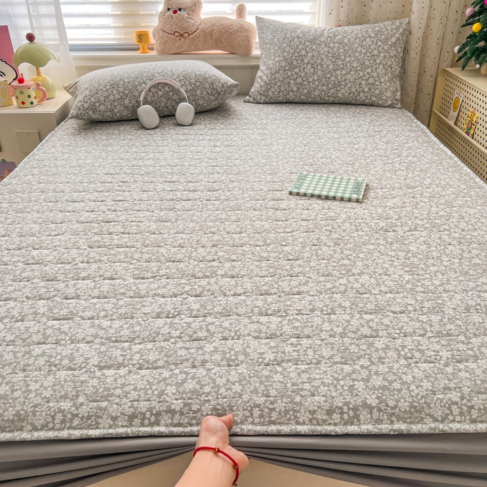 91家纺网 家纺一手货源 找家纺 赛丽雅 2026新款夹棉床笠三件套加厚床垫保护套 华茵春日