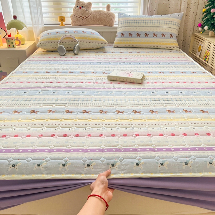 91家纺网 家纺一手货源 找家纺 赛丽雅 2026新款夹棉床笠三件套加厚床垫保护套 圣诞小马