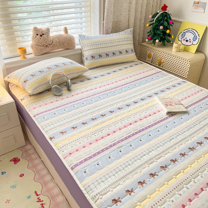 91家纺网 家纺一手货源 找家纺 赛丽雅 2026新款夹棉床笠三件套加厚床垫保护套 圣诞小马