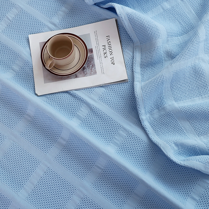 91家纺网 家纺一手货源 找家纺 朴尔家纺-毛巾被 2026新款全棉纯棉质朴方格风立体华夫格透气纱布毛巾被-朴尔经典款常年备货 方格华夫格-浅蓝