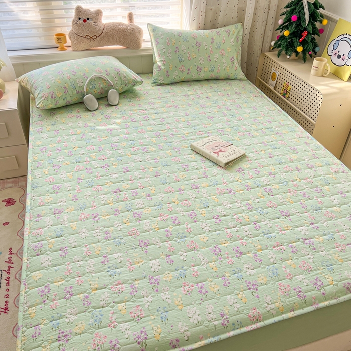 91家纺网 家纺一手货源 找家纺 赛丽雅 2026新款夹棉床笠三件套加厚床垫保护套 紫烟青花