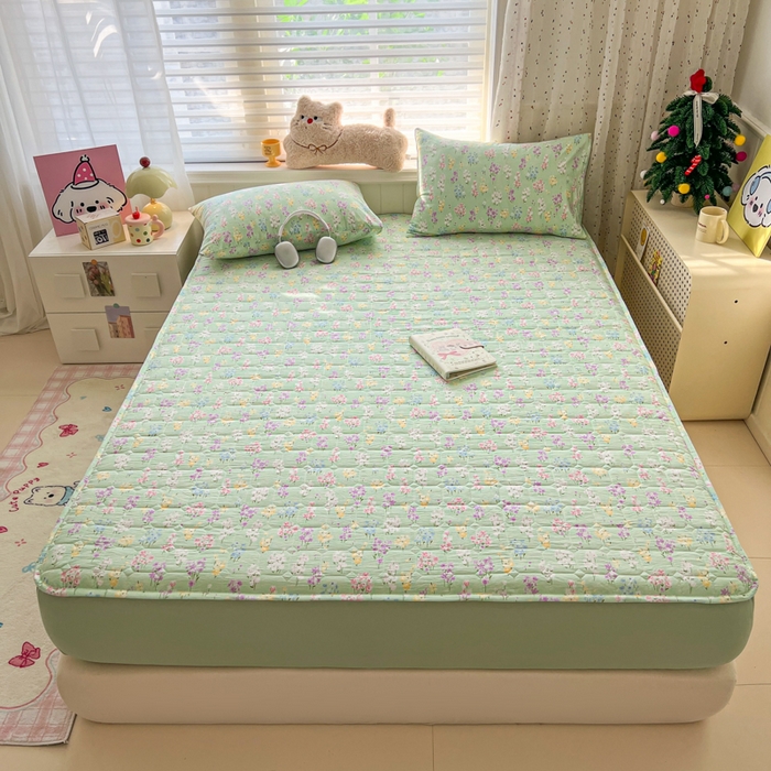 91家纺网 家纺一手货源 找家纺 赛丽雅 2026新款夹棉床笠三件套加厚床垫保护套 紫烟青花