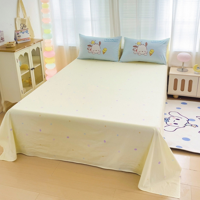 91家纺网 家纺一手货源 找家纺 朵希曼 2026新款正版授权全棉大版数码印花三丽鸥系列四件套 呆萌帕恰狗