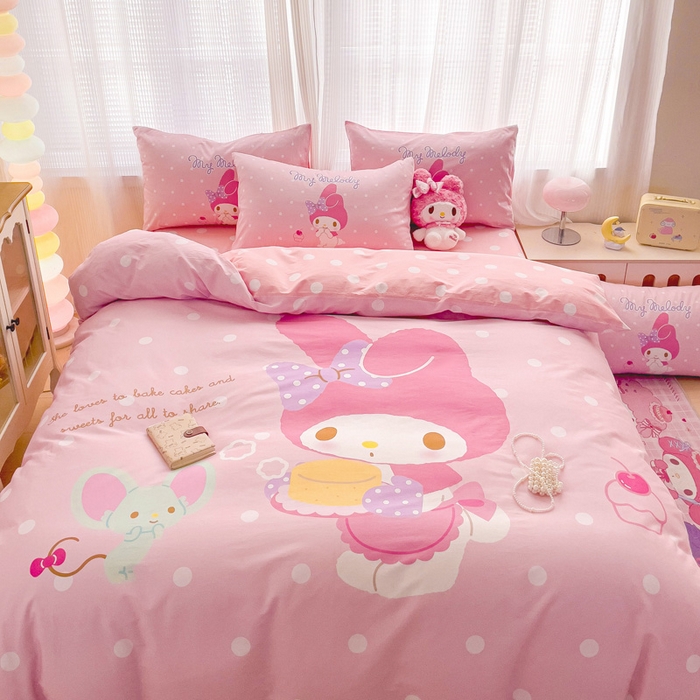 91家纺网 家纺一手货源 找家纺 朵希曼 2026新款正版授权全棉大版数码印花三丽鸥系列四件套 蛋糕美乐蒂