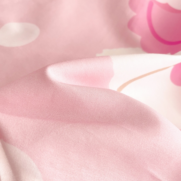 91家纺网 家纺一手货源 找家纺 朵希曼 2026新款正版授权全棉大版数码印花三丽鸥系列四件套 蛋糕美乐蒂