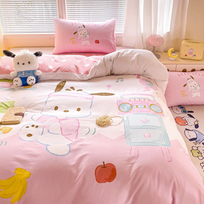 91家纺网 家纺一手货源 找家纺 朵希曼 2026新款正版授权全棉大版数码印花三丽鸥系列四件套 活力帕恰狗