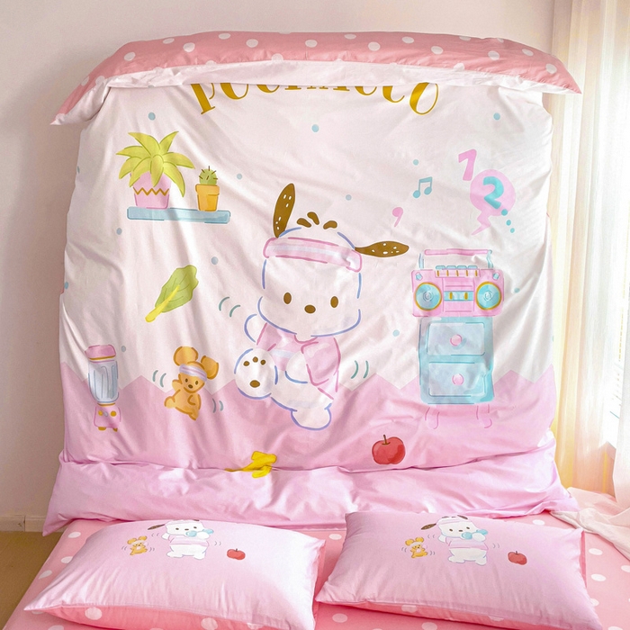 91家纺网 家纺一手货源 找家纺 朵希曼 2026新款正版授权全棉大版数码印花三丽鸥系列四件套 活力帕恰狗