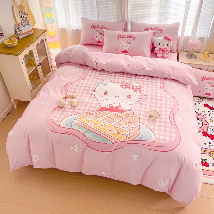 91家纺网 家纺一手货源 找家纺 朵希曼 2026新款正版授权全棉大版数码印花三丽鸥系列四件套 心动凯蒂