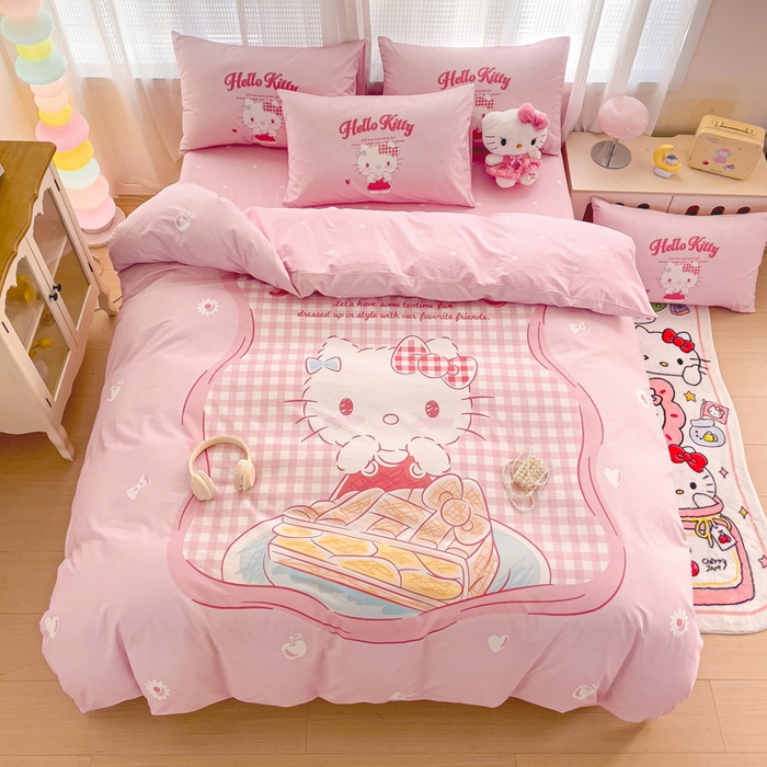 91家纺网 家纺一手货源 找家纺 朵希曼 2026新款正版授权全棉大版数码印花三丽鸥系列四件套 心动凯蒂