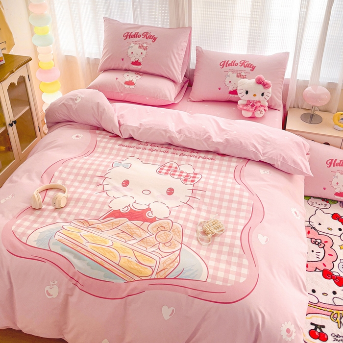 91家纺网 家纺一手货源 找家纺 朵希曼 2026新款正版授权全棉大版数码印花三丽鸥系列四件套 心动凯蒂