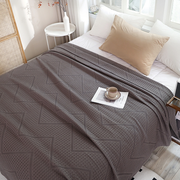 91家纺网 家纺一手货源 找家纺 朴尔家纺-毛巾被 2026新款全棉纯棉摩拉山峦风立体透气蜂窝华夫格纱布毛巾被-朴尔经典款常年备货 波浪华夫格-咖