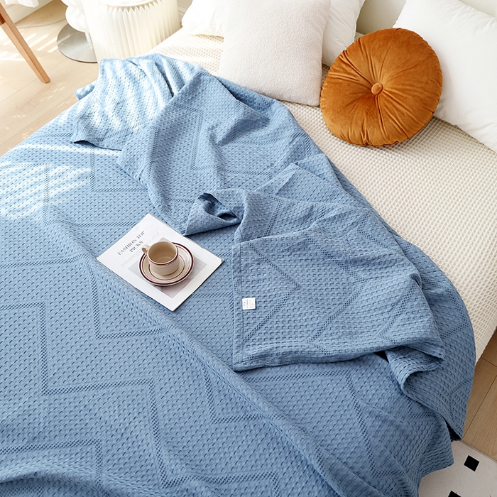 91家纺网 家纺一手货源 找家纺 朴尔家纺-毛巾被 2026新款全棉纯棉摩拉山峦风立体透气蜂窝华夫格纱布毛巾被-朴尔经典款常年备货 波浪华夫格-深蓝