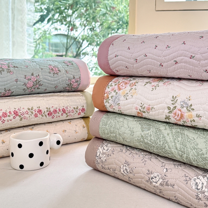 91家纺网 家纺一手货源 找家纺 满座家居 2026 新款莫代尔天丝床盖三件套小清新床盖（含手提包装） 组合图仅供展示