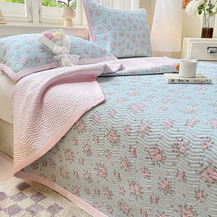 91家纺网 家纺一手货源 找家纺 满座家居 2026 新款莫代尔天丝床盖三件套小清新床盖（含手提包装） 江南