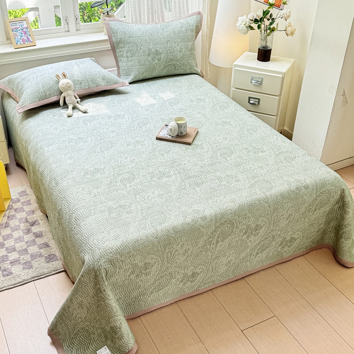 91家纺网 家纺一手货源 找家纺 满座家居 2026 新款莫代尔天丝床盖三件套小清新床盖（含手提包装） 香岛巴黎