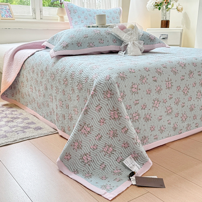 91家纺网 家纺一手货源 找家纺 满座家居 2026 新款莫代尔天丝床盖三件套小清新床盖（含手提包装） 江南