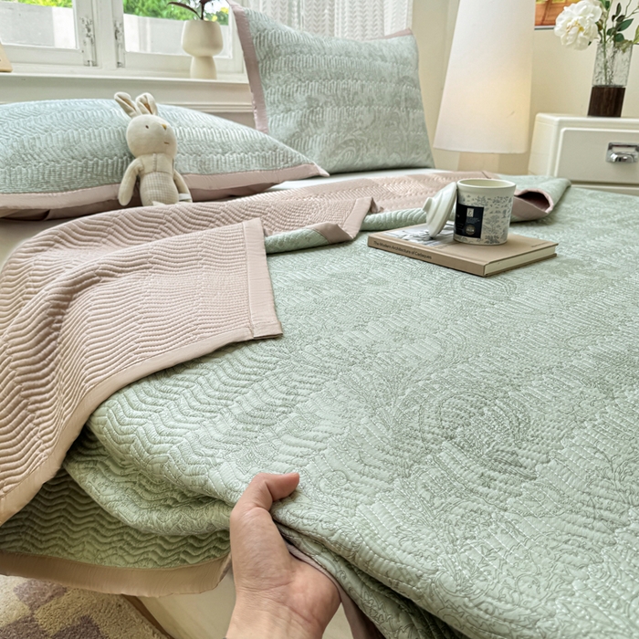 91家纺网 家纺一手货源 找家纺 满座家居 2026 新款莫代尔天丝床盖三件套小清新床盖（含手提包装） 香岛巴黎