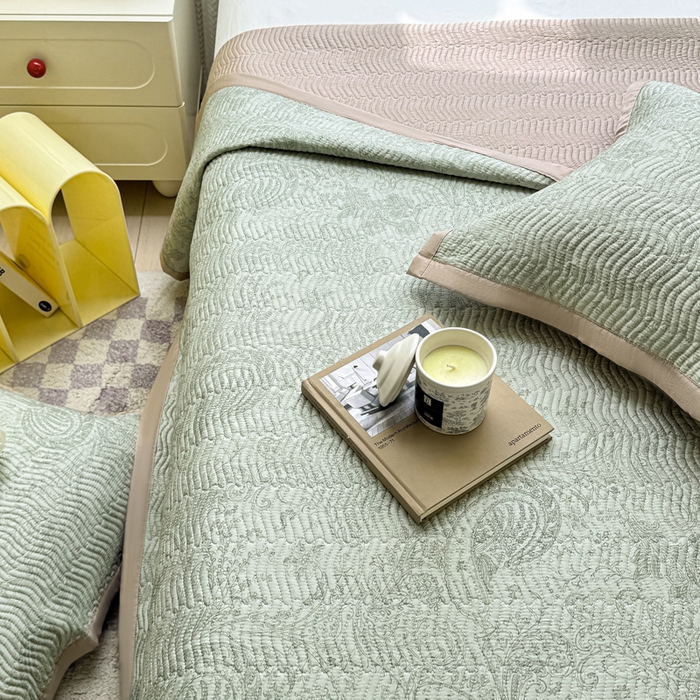 91家纺网 家纺一手货源 找家纺 满座家居 2026 新款莫代尔天丝床盖三件套小清新床盖（含手提包装） 香岛巴黎