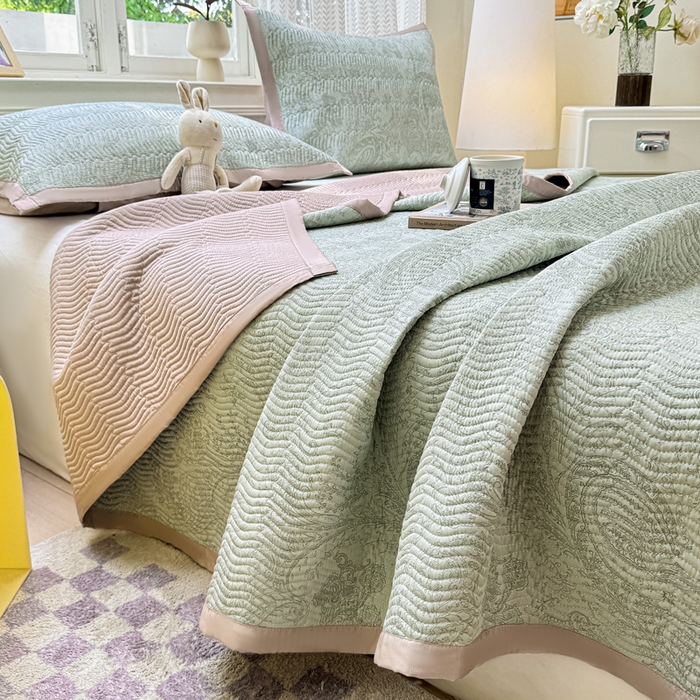 91家纺网 家纺一手货源 找家纺 满座家居 2026 新款莫代尔天丝床盖三件套小清新床盖（含手提包装） 香岛巴黎