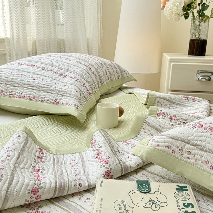 91家纺网 家纺一手货源 找家纺 满座家居 2026 新款莫代尔天丝床盖三件套小清新床盖（含手提包装） 云水谣