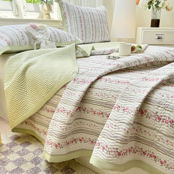 91家纺网 家纺一手货源 找家纺 满座家居 2026 新款莫代尔天丝床盖三件套小清新床盖（含手提包装） 云水谣