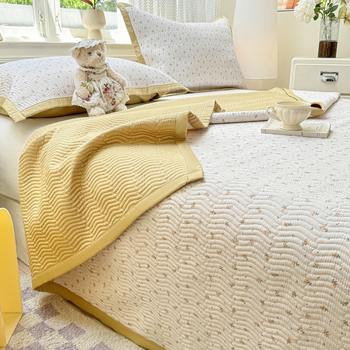 91家纺网 家纺一手货源 找家纺 满座家居 2026 新款莫代尔天丝床盖三件套小清新床盖（含手提包装） 悠然