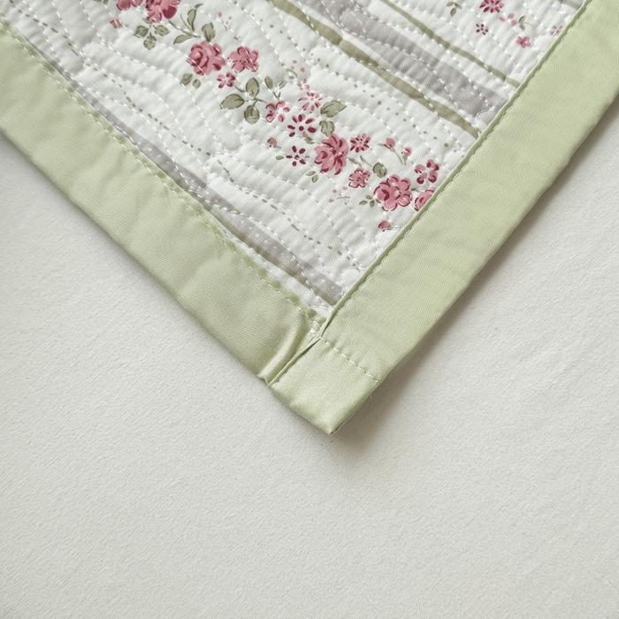 91家纺网 家纺一手货源 找家纺 满座家居 2026 新款莫代尔天丝床盖三件套小清新床盖（含手提包装） 云水谣