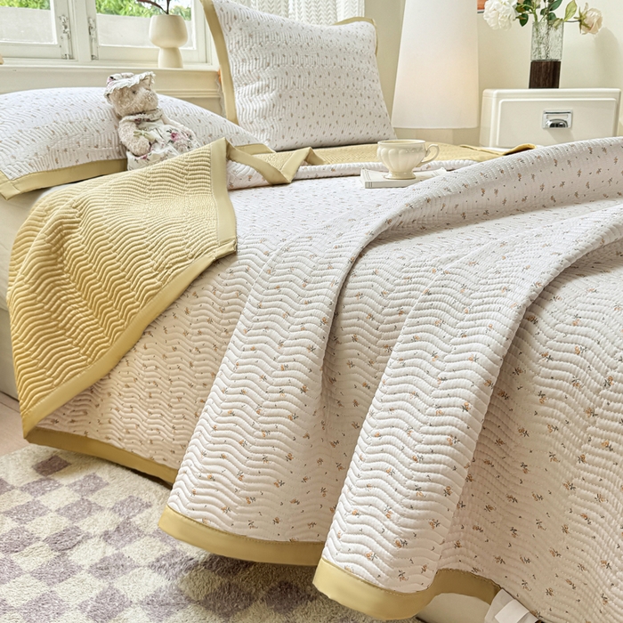 91家纺网 家纺一手货源 找家纺 满座家居 2026 新款莫代尔天丝床盖三件套小清新床盖（含手提包装） 悠然